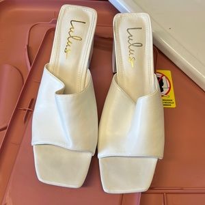 Lulus white peep toe mules